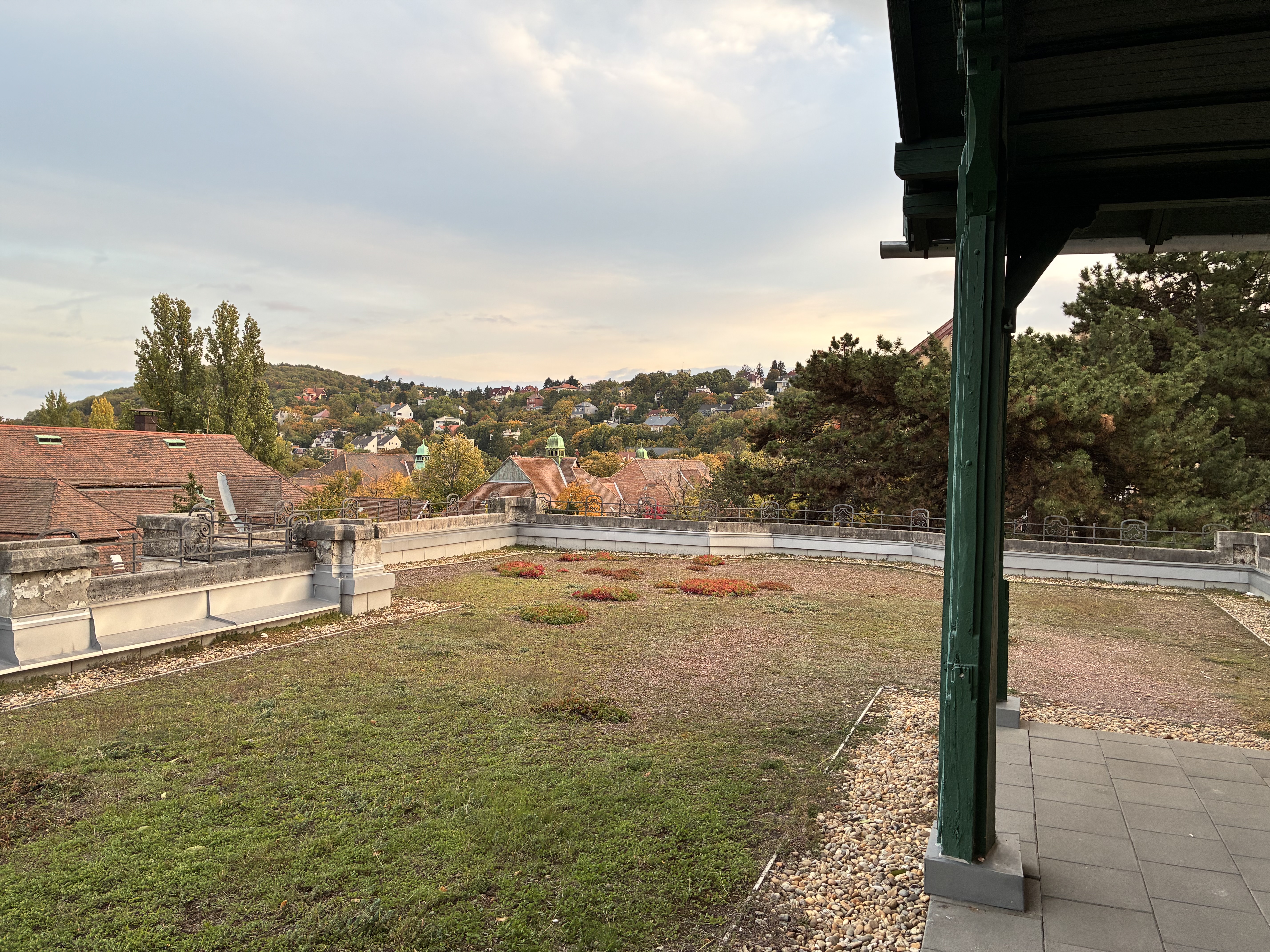 Szent János erkély. Menő.